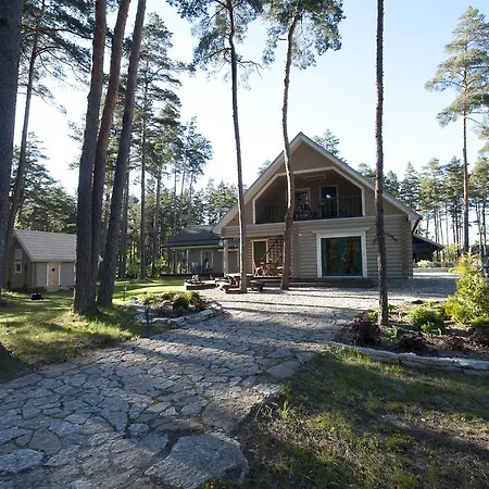 Ferienhaus Parnu Joeranna Holiday House *